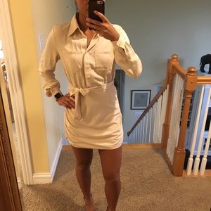 Long sleeve tan dress